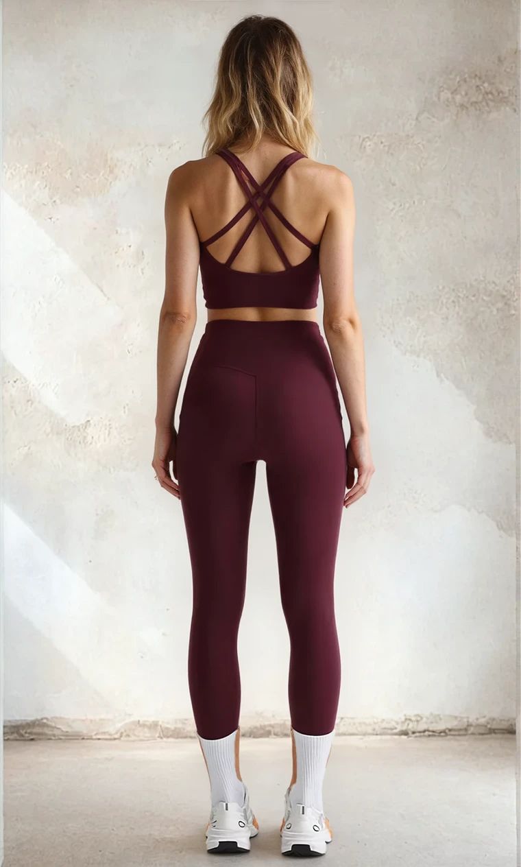 The Flex leggings in Burgundy